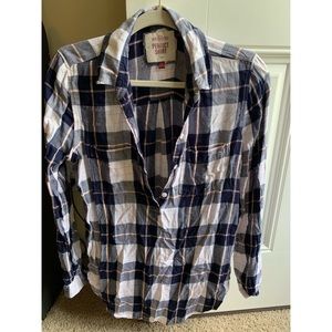 Juniors Medium flannel pullover
